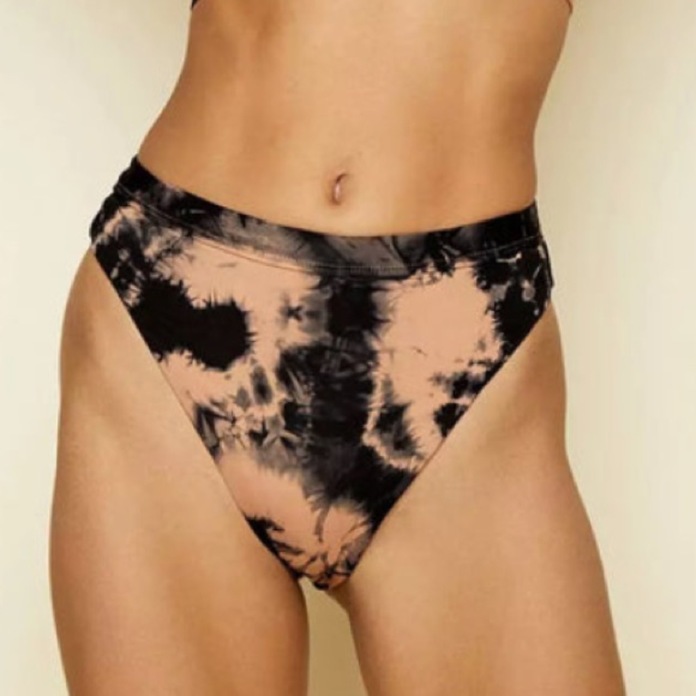 Dippin' Daisy's Black and Tan Bikini